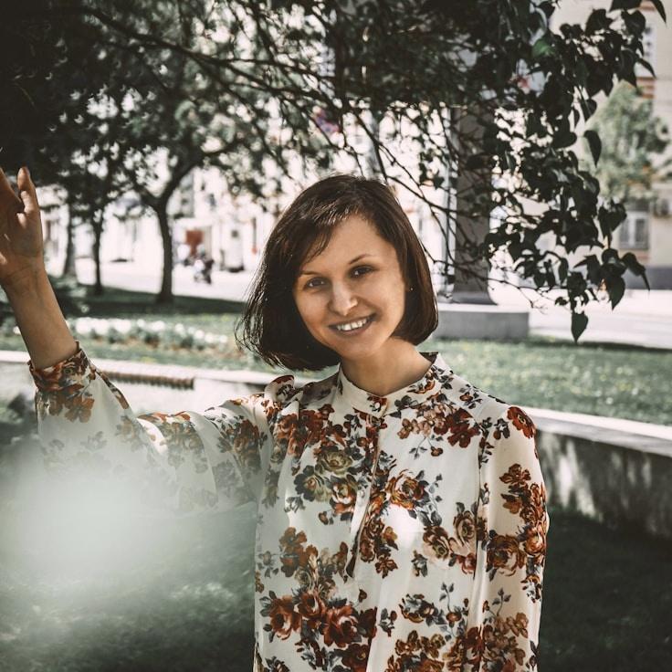 Portrait of Mira, group coordinator and fusion cooking expert